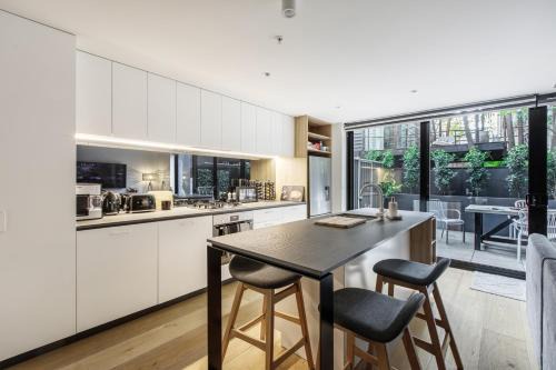 Prahran Apartment | Large Central Prahran Retreat