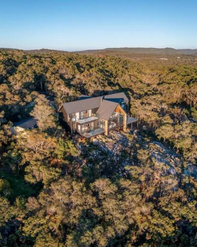 Goode Beach House | Latitude 35.5