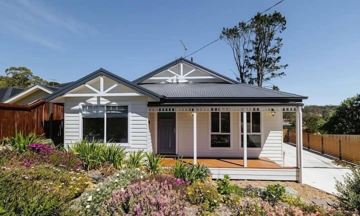 Katoomba House | Lavender House in Katoomba