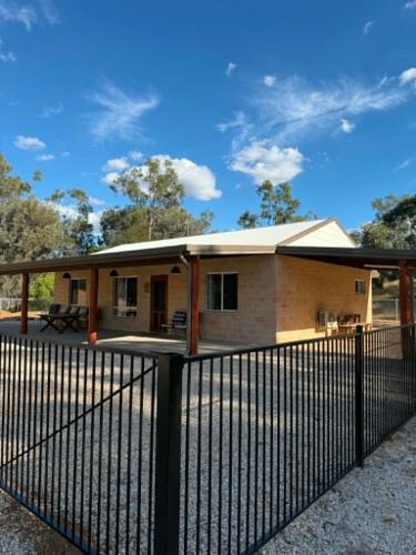 Rubyvale House | Lavinia Adults Retreat Rubyvale