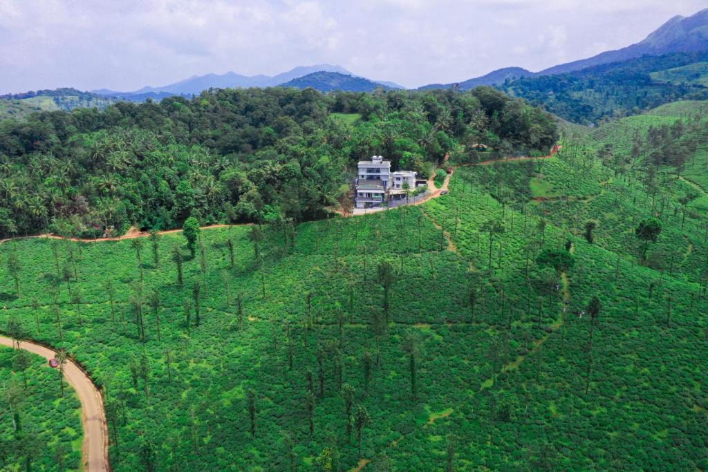 Kunnathidavaka Resort | Leaves Resort Vythiri Wayanad