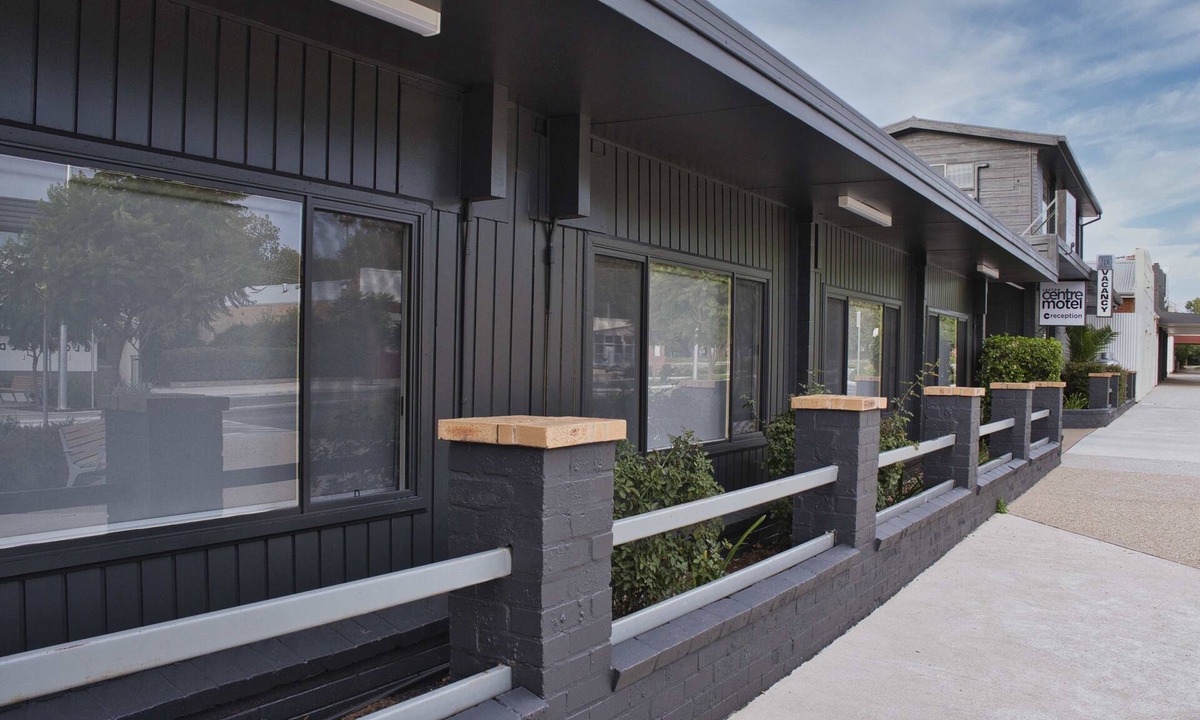 Leeton Hotel | Leeton Centre Motel