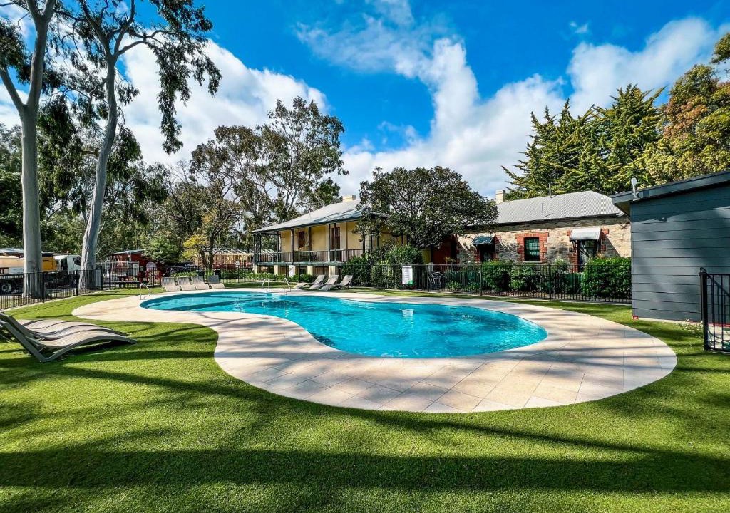Vale Park Resort | Levi Adelaide Holiday Park