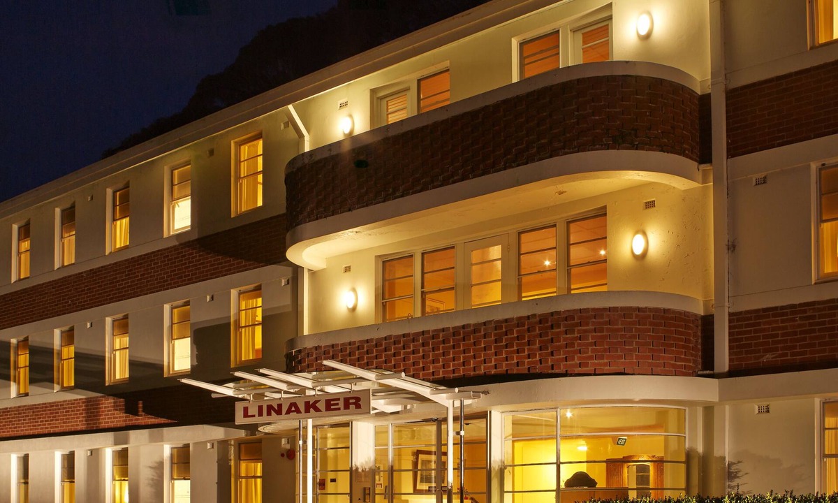 Beechworth Hotel | Linaker Art Deco Motel