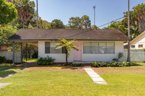 Elizabeth Beach House | Lizzie Shack