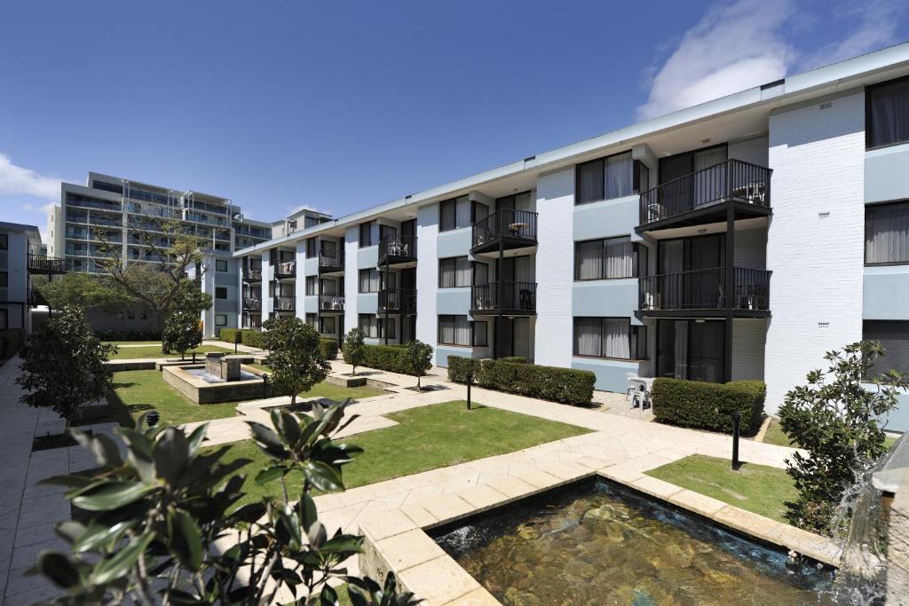 South Perth Apartment | Lodestar Waterside Apartments