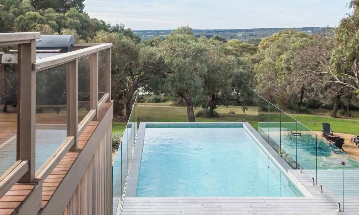 Red Hill House | Long View - Heated Pool in Red Hill