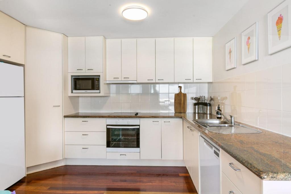 Point Lookout Apartment | Lookout Unit 8