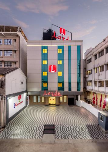 Jamnagar Hotel | Lords Studio Inn, Jamnagar