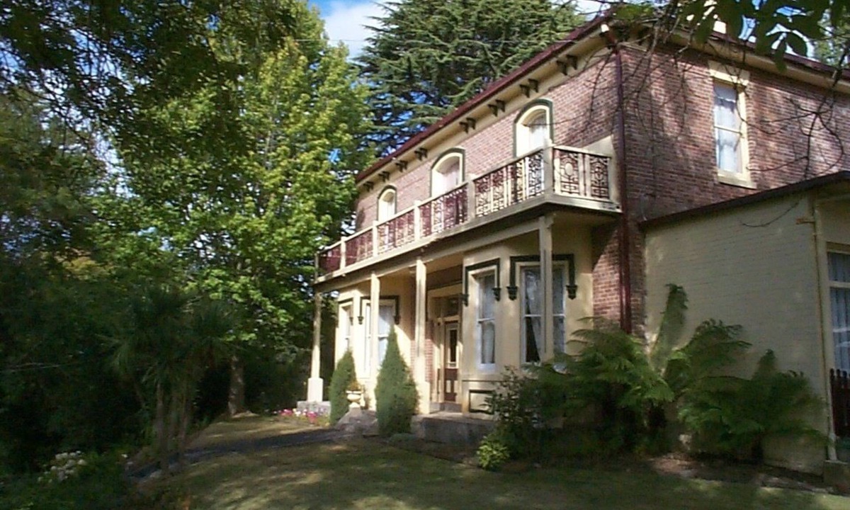Latrobe Bed & Breakfast | Lucinda B&B