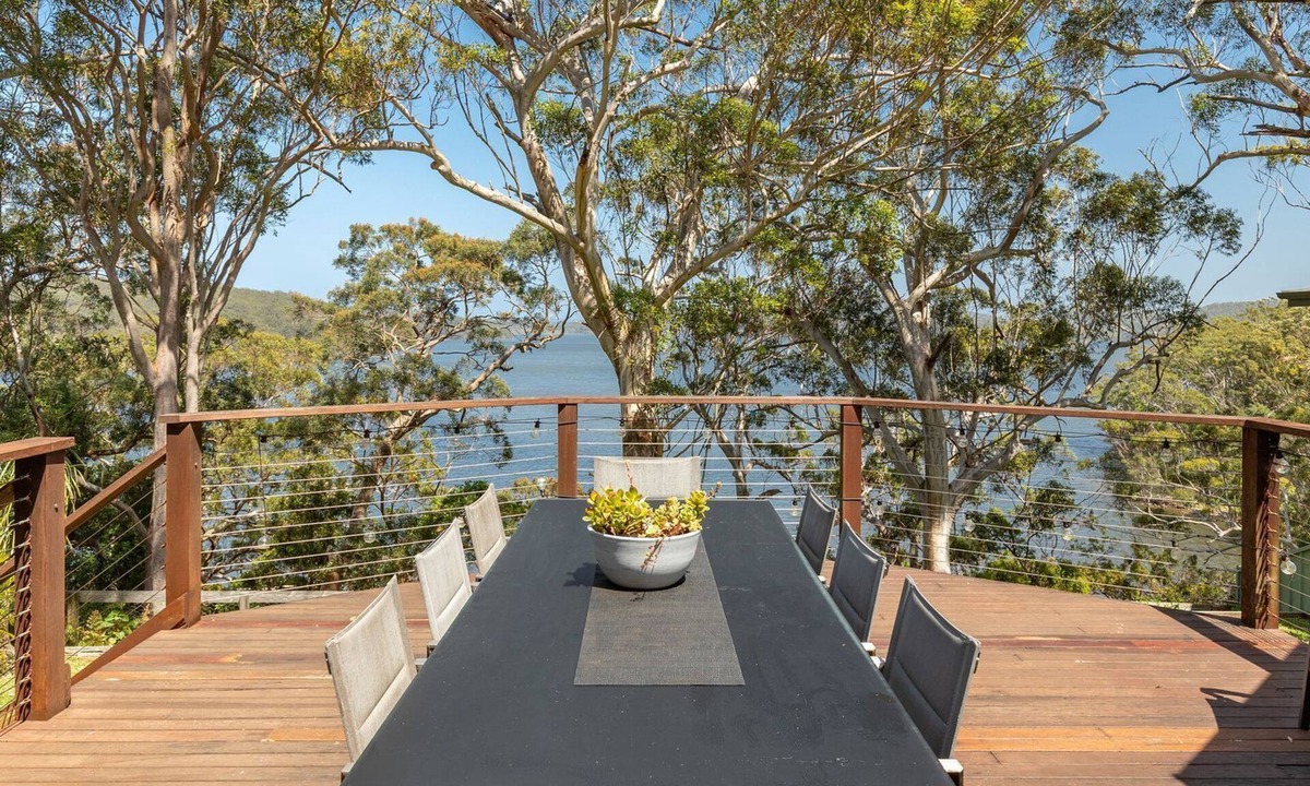 Smiths Lake House | Luminara Luxury Lakefront