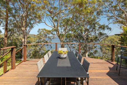 Smiths Lake House | Luminara Luxury Lakefront