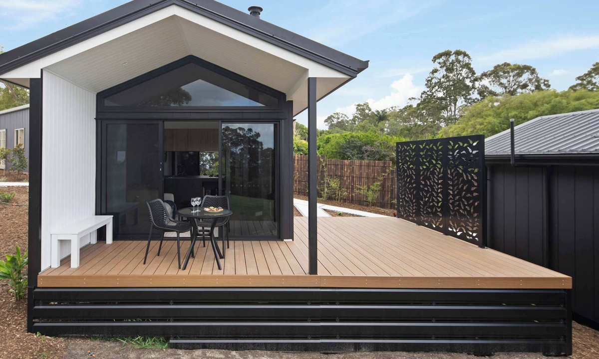 Ninderry House | Luxe Villa - Ocean Views, 15km to Coolum Beach