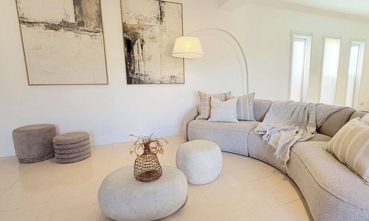 Tanunda House | Luxurious home, prestigious quiet street close to all Barossa’s attractions