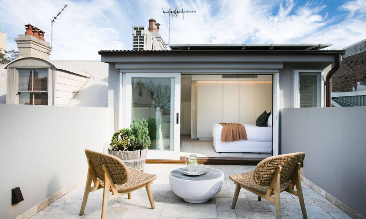 Darlinghurst House | Luxury 3BR home w rooftop + garden/BBQ + near CBD