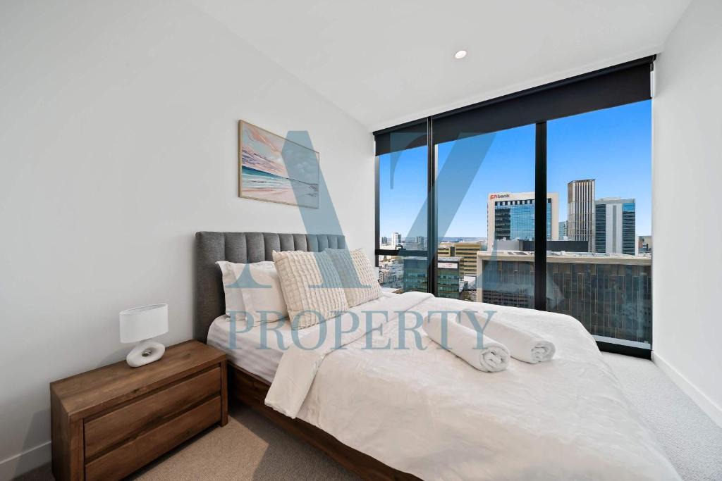Perth Central Business District Apartment | Luxury Perth CBD Apartment with Pool & Gym - Sleeps 3