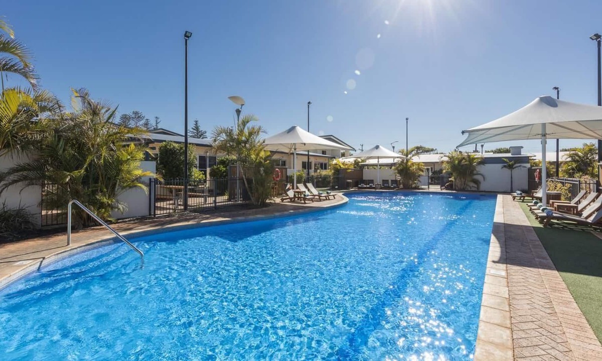Beresford Apartment | Luxury studio apartment in a security estate located in a ocea front area