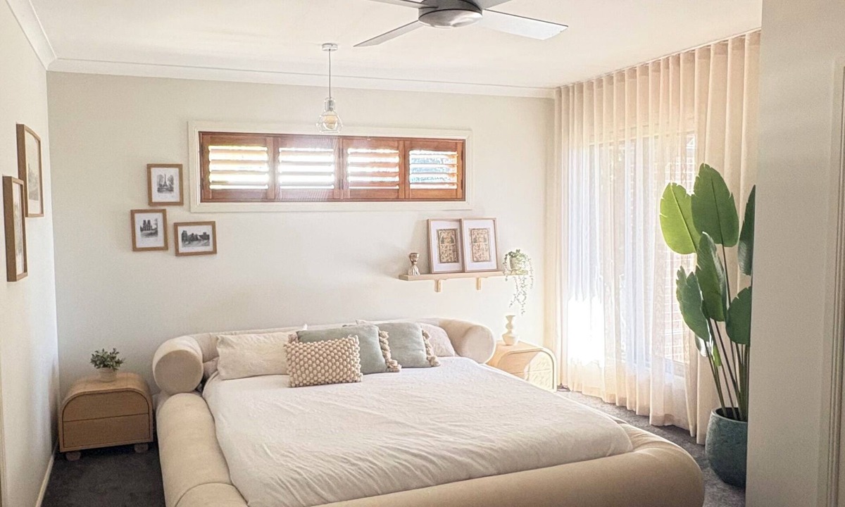 Gisborne House | Macedon Ranges - Large Family Home with pool and spa- sleeps 13 - pet friendly!