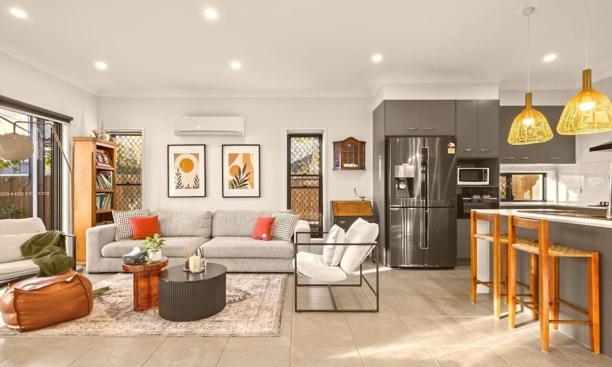 Upper Mount Gravatt House | Magazine-Worthy Home | Stylish Brisbane Escape
