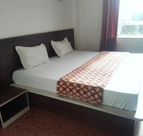 Sikar Hotel | Mahendra place