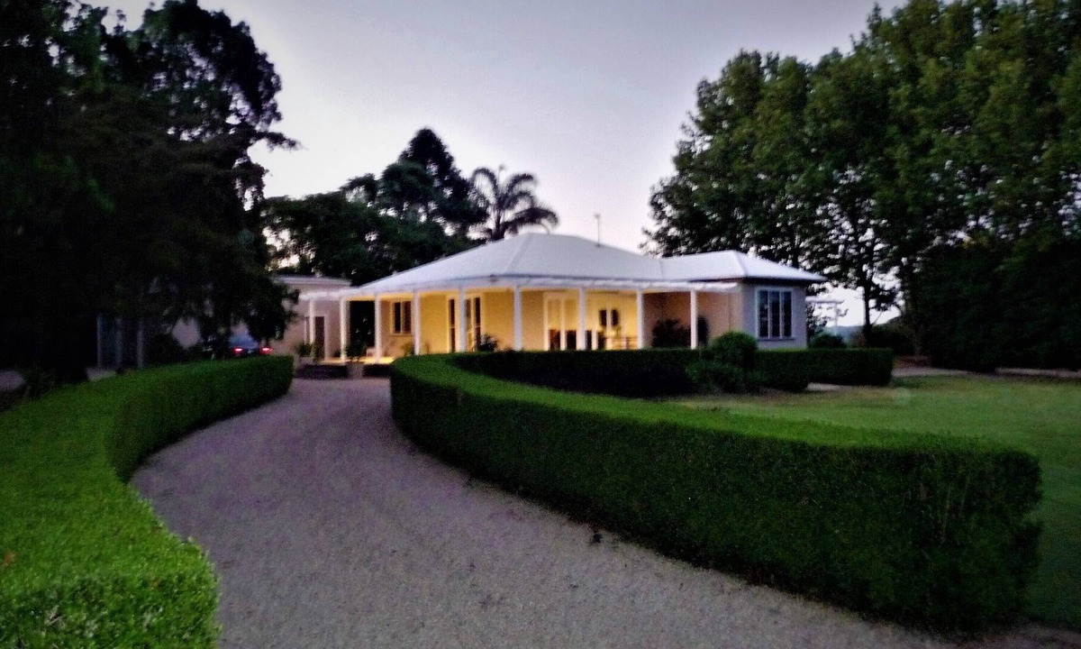 Balmoral Ridge House | Maleny Secret. Glorious Location, Luxury Accommodation