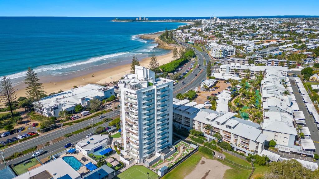 Alexandra Headland Apartment | Mandolin Beachfront Resort
