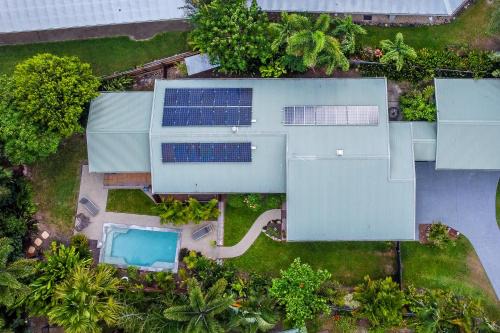 Clifton Beach Villa | Mango Wood Villa - Tropical Coastal Living