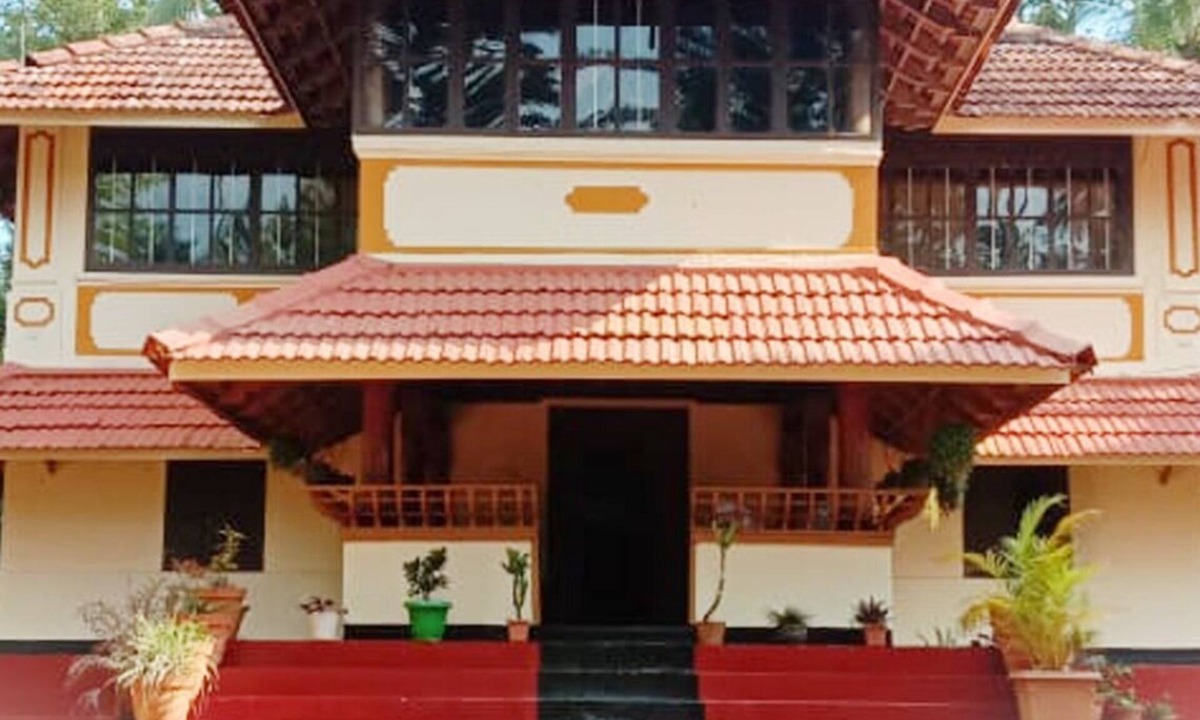 Sulthan Bathery Villa | MANKOMBU HERITAGE VILLA