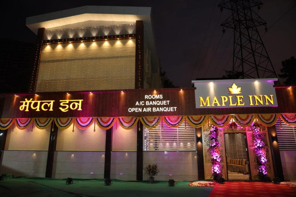 Thane West Hotel | Maple Inn