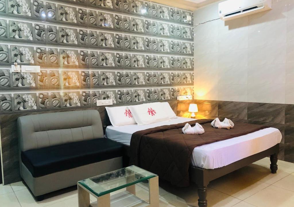 Triplicane House | MARINA PALACE