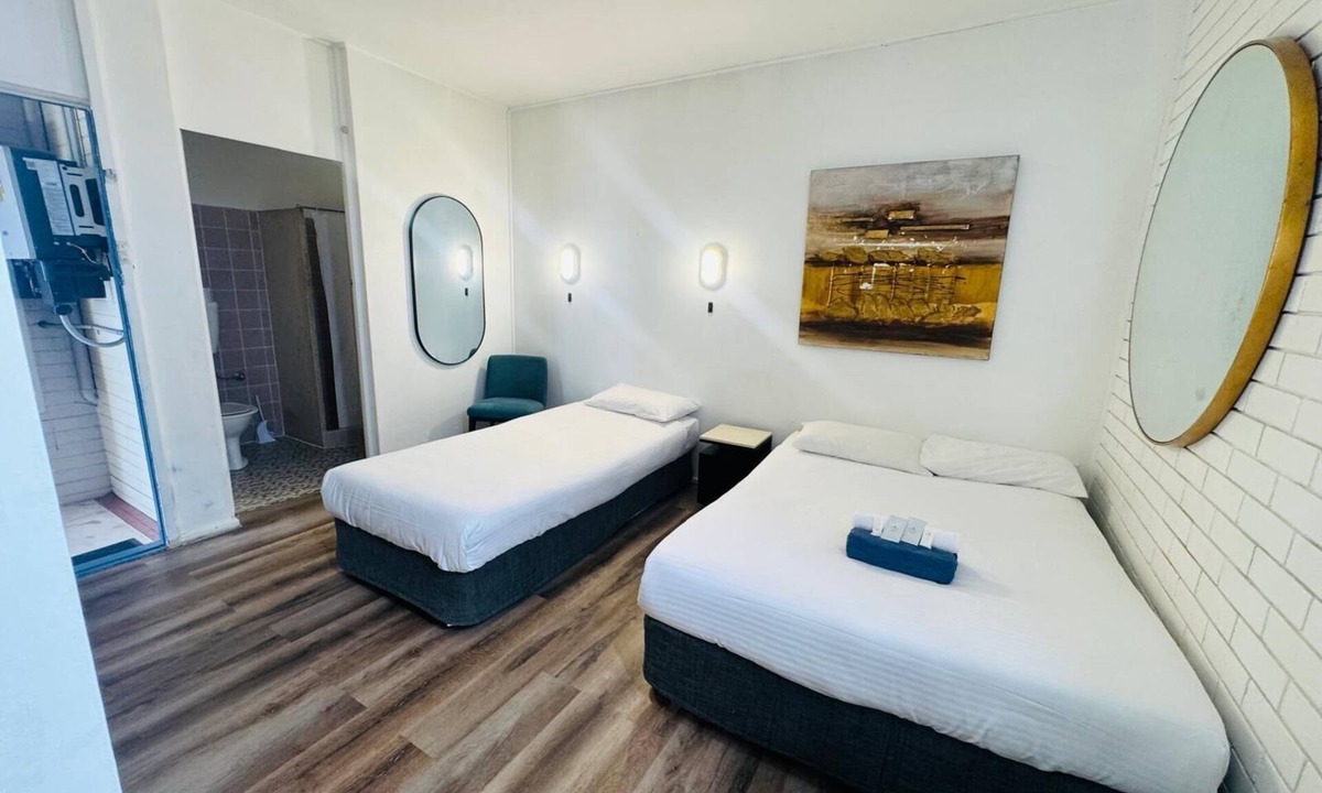 Mayfield West Hotel | Mayfield Motel