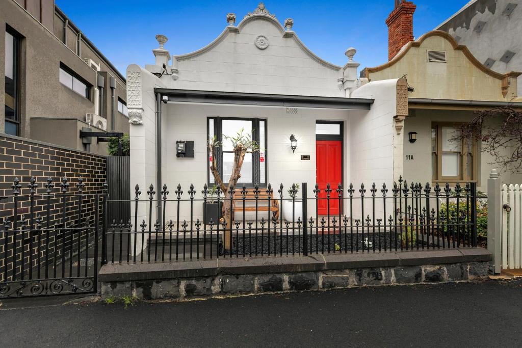 Cremorne House | Melb Event House 5BR 3 Bath Walk to Mcg