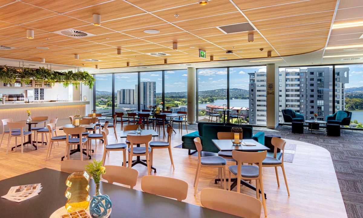 Belconnen Hotel | Mercure Canberra Belconnen