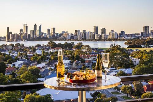 South Perth Hotel | Metro Hotel Perth