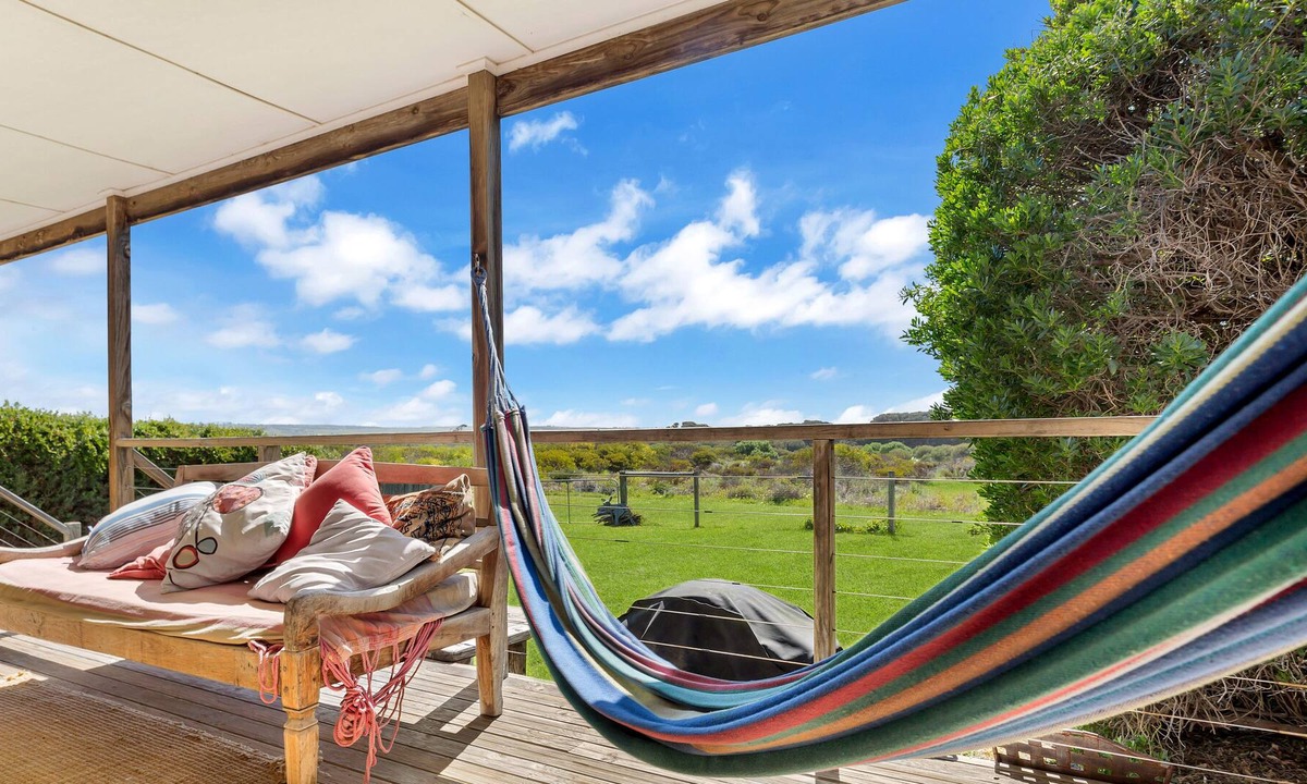 Middleton House | Middleton Bliss - 38 Newell Ave-Pet Friendly-Wi-Fi