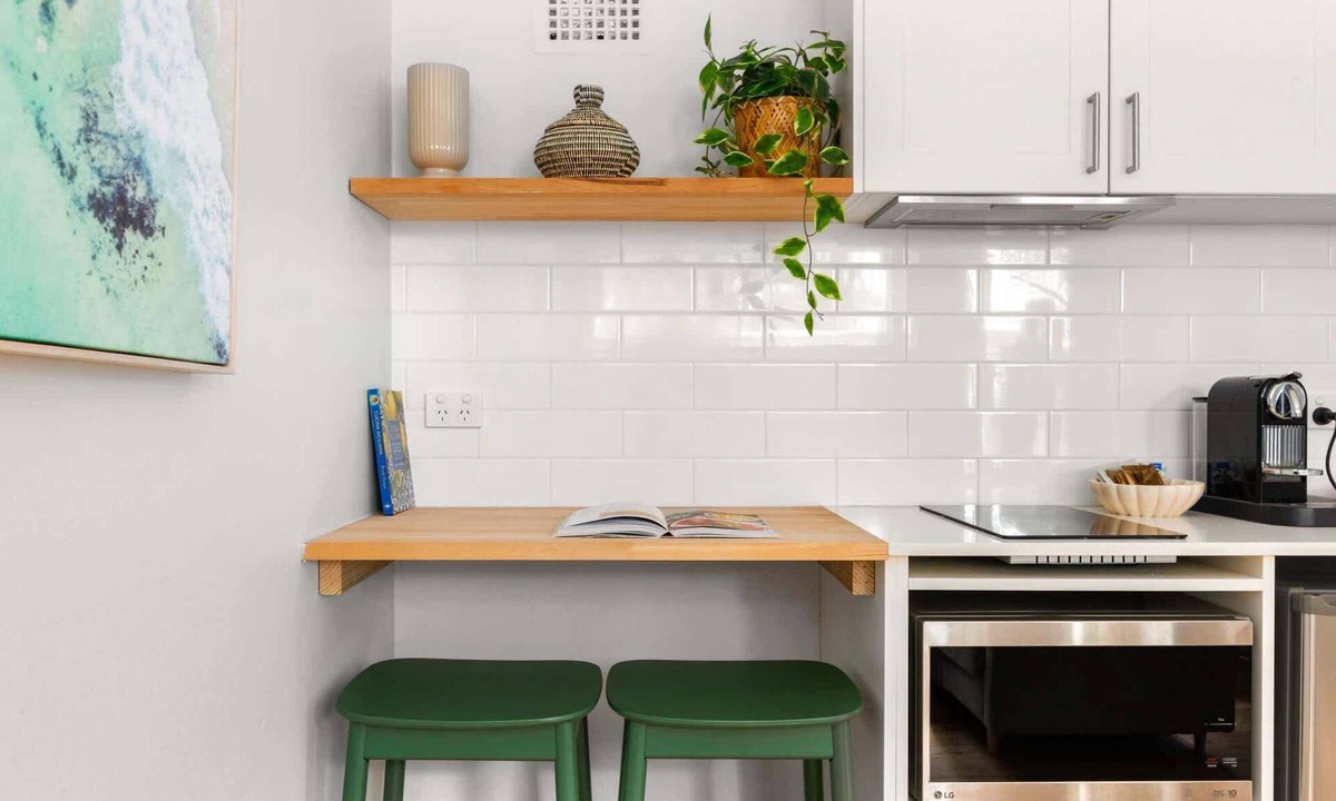 Coogee House | Modern 1-Bed Pad Minutes Away from Coogee Beach