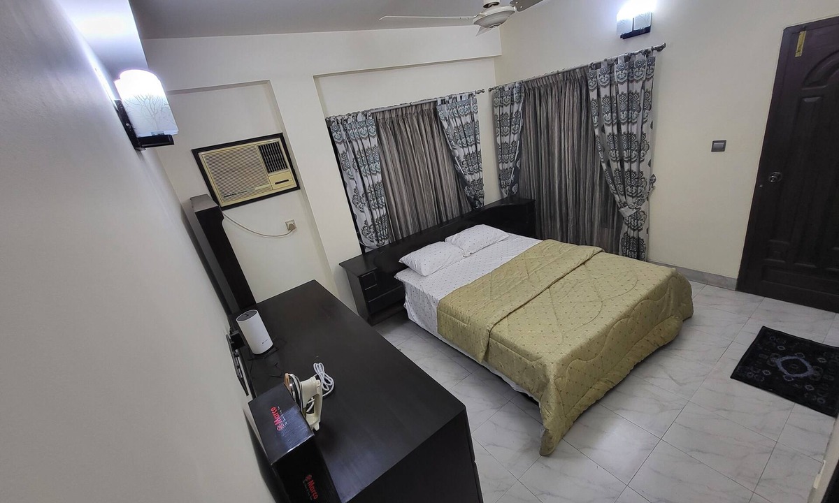 Dhaka Apartment | Modern 2BR in Elite DOHS Baridhara – Secure, Quiet & Stylish