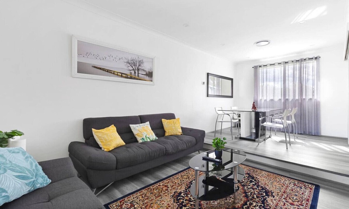 Werrington House | Modern 3BR Home Free parking Patio Workspace