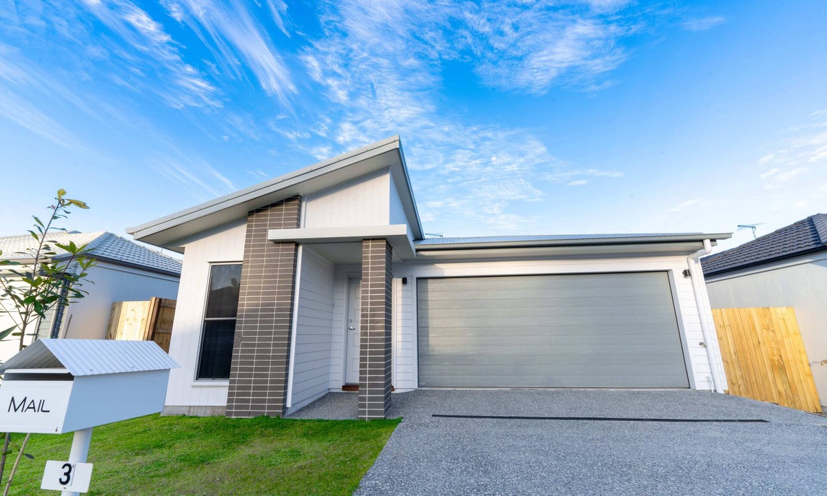 Park Ridge House | Modern Park Ridge Haven – Perfect for Families!
