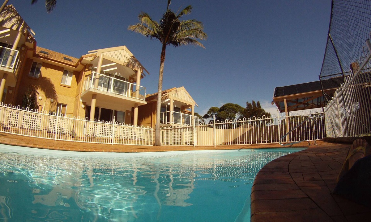 Mollymook Beach Apartment | Mollymook Sands Unit 14. South Coast Getaway.