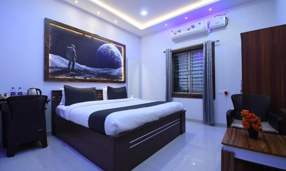Bhubaneshwar Hotel | Moon Guest House