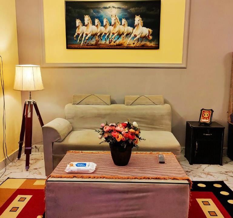 Jabalpur House | MosesVilla