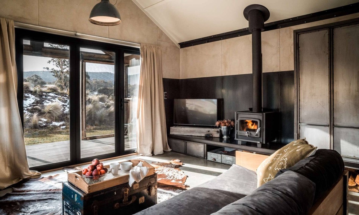Crackenback Cabin | *MOUNTAIN ESCAPE * Pets Welcome * LUXURY SECLUSION