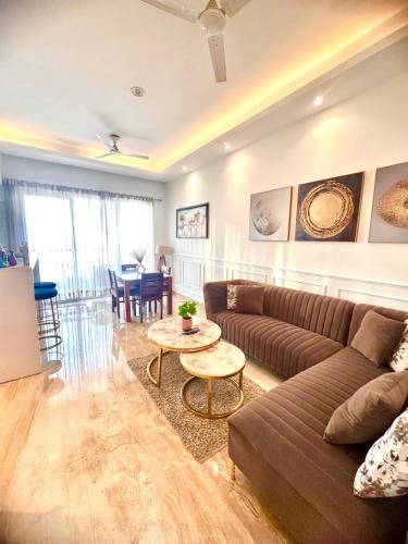 Noida Apartment | MOYDOM 2BHK APARTMENT IN NOIDA, ZERO kM DELHI