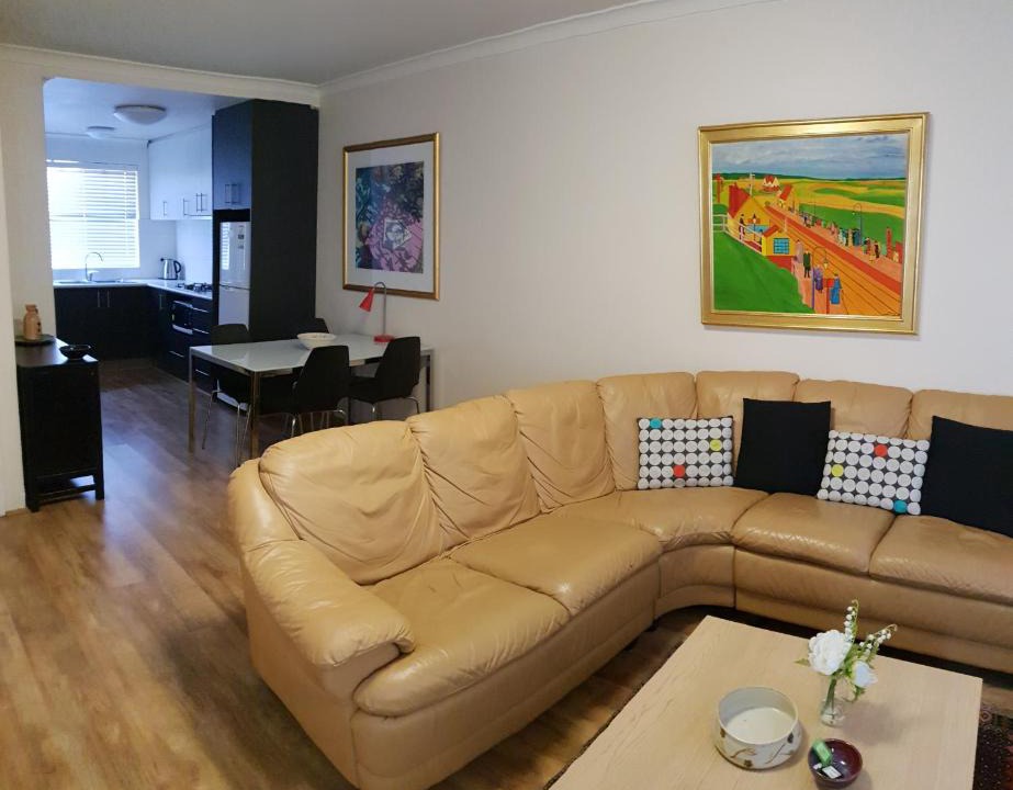 Inglewood Apartment | Mt.Lawley Superb 2 BR location Comfort, style 2