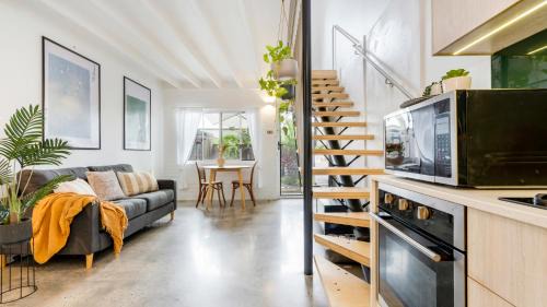 Mullumbimby House | Mullum Haven 3 - Central & Stylish Townhouse