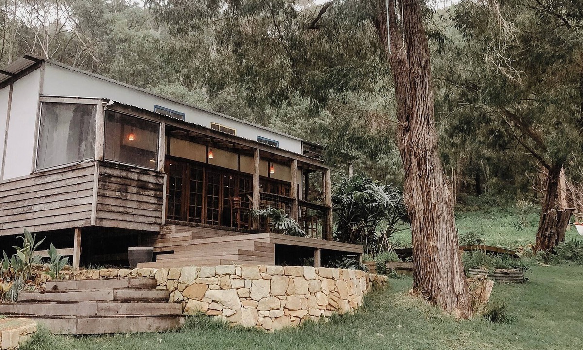 Burnside Cottage | Nest~ Margaret River. Beautiful Rustic Shack on Acerage, close to Beach & Forest