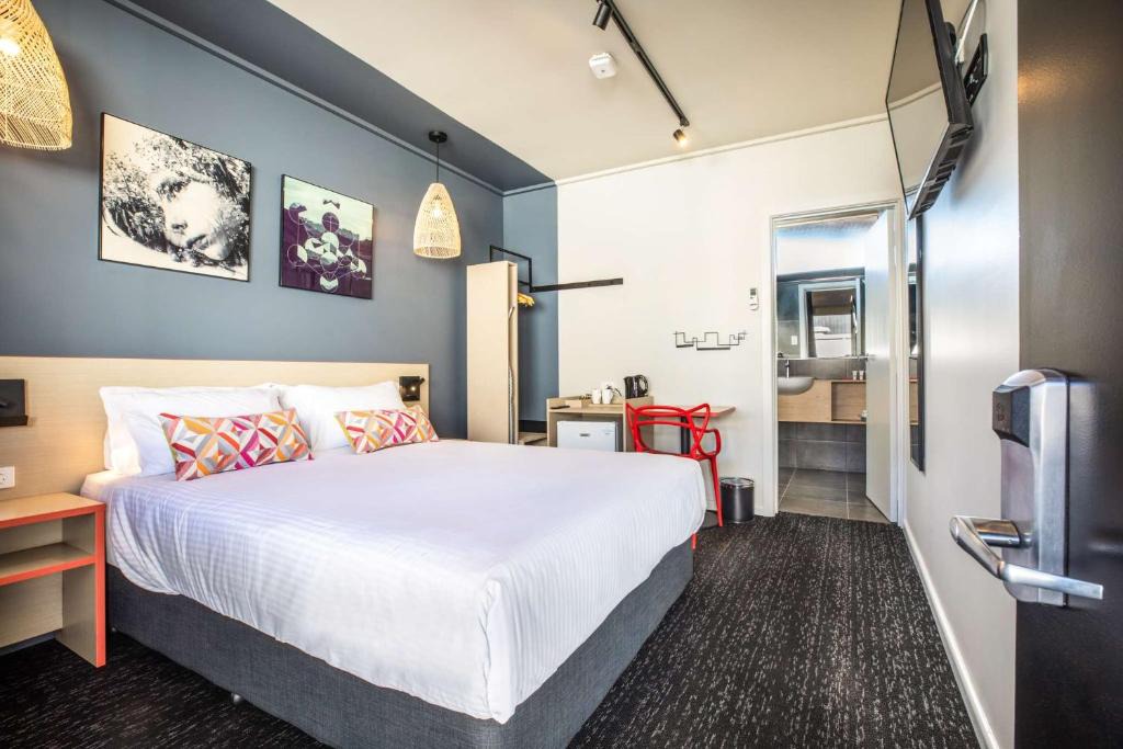 Clayton Hotel | Nightcap at Monash Hotel
