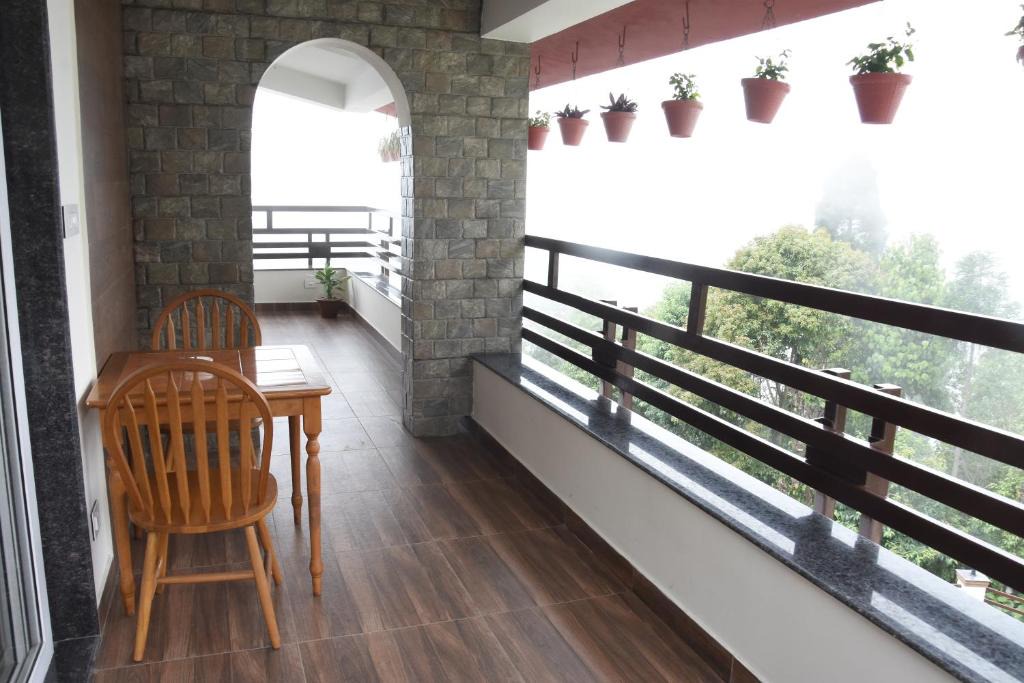 Kurseong Hotel | Nirvana Retreat