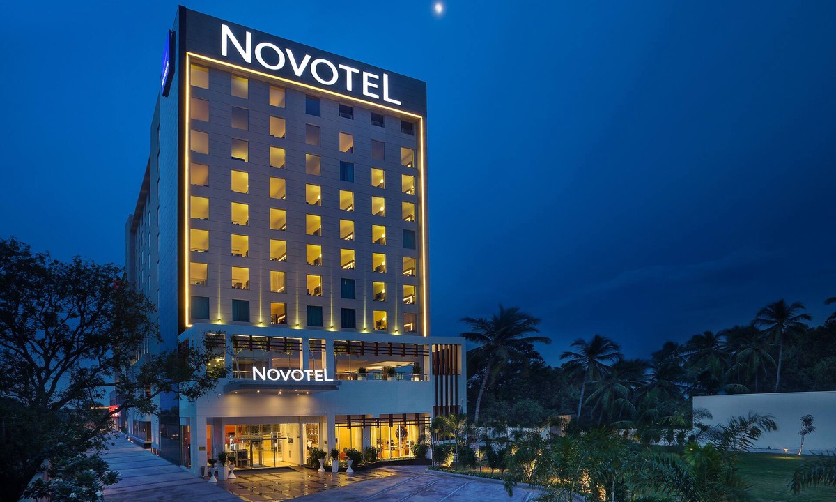 Navalur Hotel | Novotel Chennai Sipcot